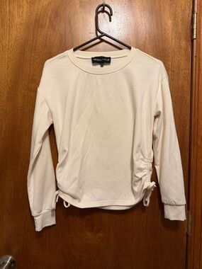 Kendall & Kylie Ivory Long-Sleeve Drawstring Sweatshirt
